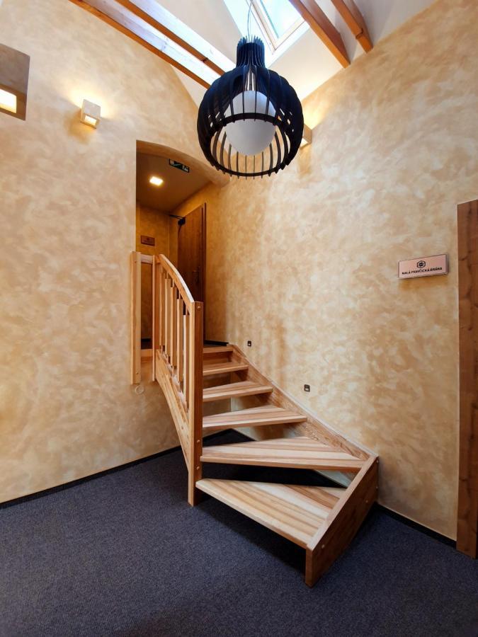 Hotel Kortus Jetrichovice  ภายนอก รูปภาพ